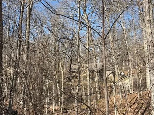 13155 Roemer Rd, Brookville, IN 47012