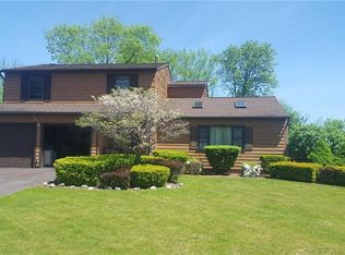 4984 Alexis Dr, Liverpool, NY 13090