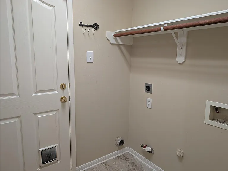 22403 Bellows Bend Dr — Photo 35