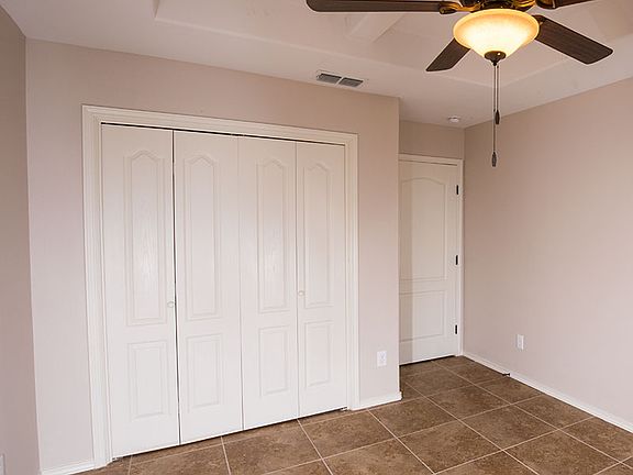4th image of 1713 Queens Ave