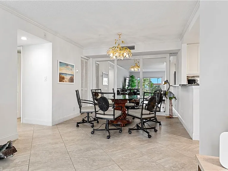 3399 Gulf Shore Blvd N #309 — Photo 5