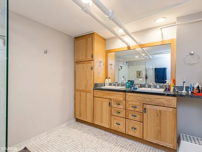 5230 N Wayne Ave #1 — Photo 18