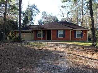 105 Greenbriar Dr, Magnolia, TX 77355