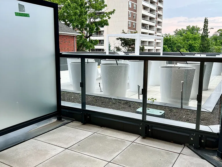 370 Martha St #212 — Photo 27