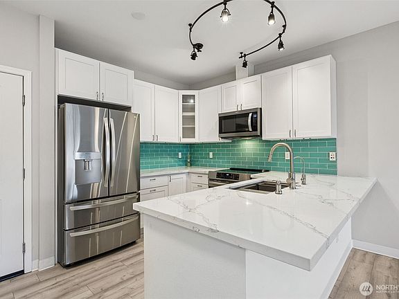 2nd image of 1736 10th Avenue NE #C208