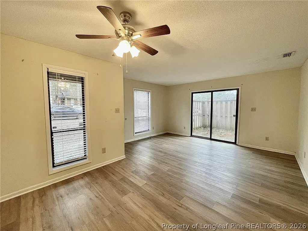 2 bed, 2.0 bath, $925 — Photo 4