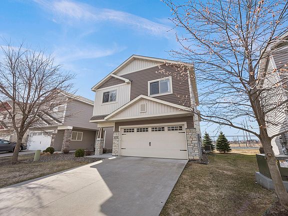 4th image of 4334 122nd Cir NE
