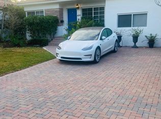 4614 SW 11th St, Miami, FL 33134