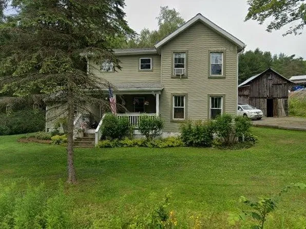 1433 Oakdale Rd, Johnson City, NY 13790