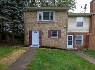 1263 Country Club Ct, Harrisonburg, VA 22802