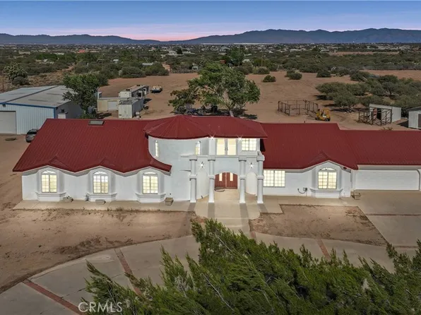 8381 White Rd, Phelan, CA 92371