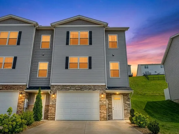 2056 Mountain Ash Ln, Morgantown, WV 26501