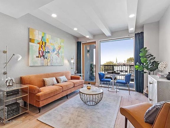 2nd image of 734 E 5th Ave #6C