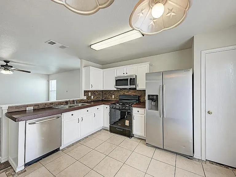 14910 Mossycup Ln — Photo 6