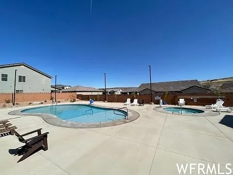 301 N Ladera Dr — Photo 24
