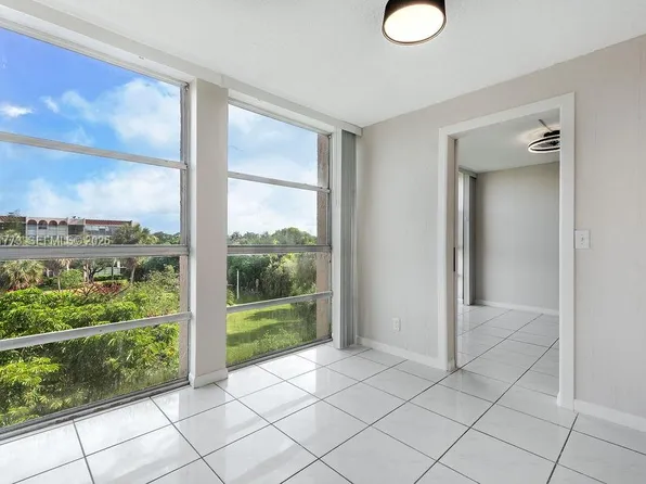 2101 Atlantic Shores Blvd APT 412, Hallandale, FL 33009