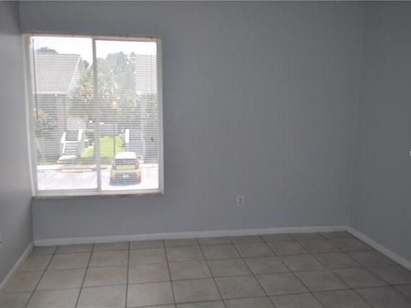 5th image of 5633 Blue Shadows Ct #68-4