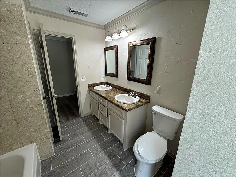 10310 Sable Trail Ln — Photo 12