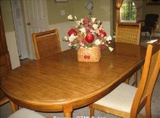 3 Steepleview Dr, East Hampton, CT 06424