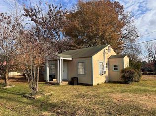 211 NW 3rd St, Kensett, AR 72082