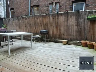 Rented by Bond New York