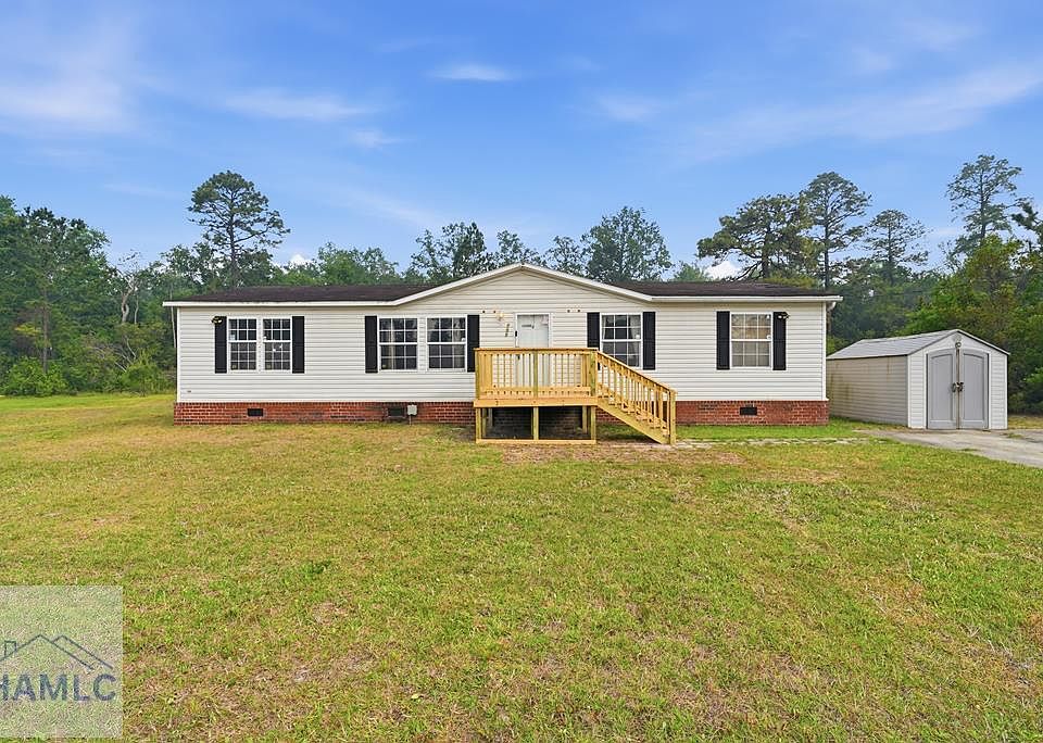 1st image of 135 Tupelo Loop NE