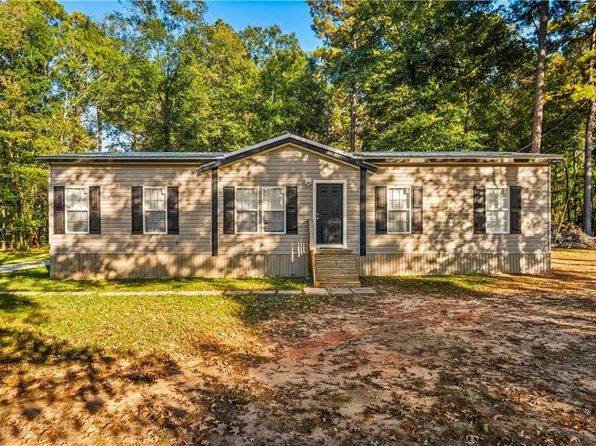 46 Yohanna Ln, Pineville, LA 71360