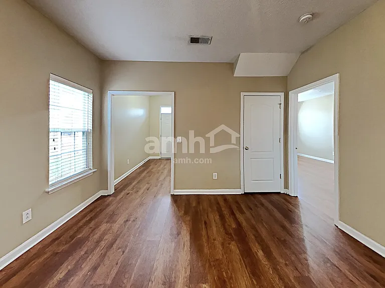 2738 Pepperdine Dr — Photo 6