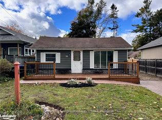 30 64th St N, Wasaga Beach, ON L9Z 1V2