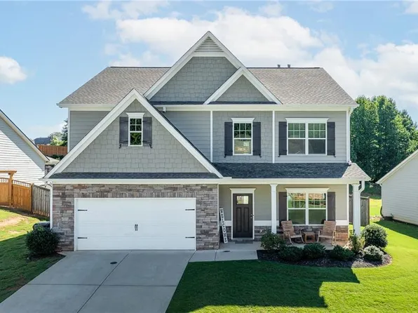 269 Crown Pointe Dr, Dawsonville, GA 30534