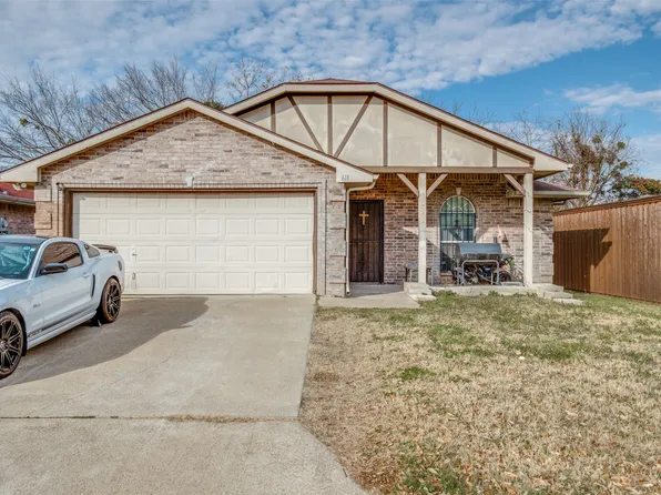 611 Yarrow Cir, Dallas, TX 75217