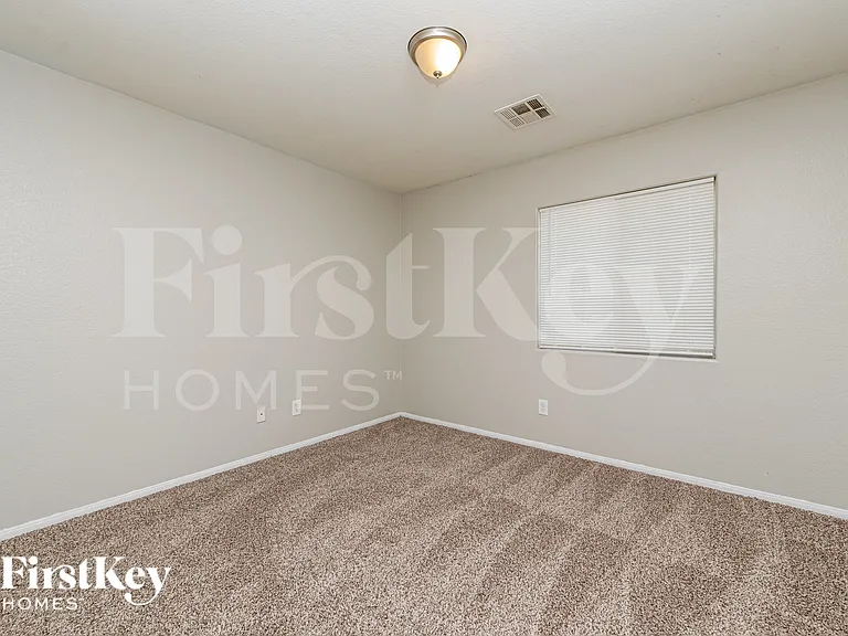 4913 Cherokee Run Ct — Photo 15