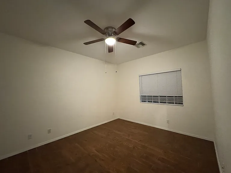 317 Phyllis Dr #2 — Photo 11