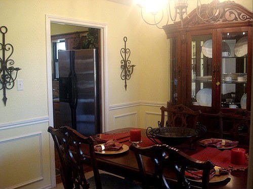 2nd image of 3803 Furneaux Ln