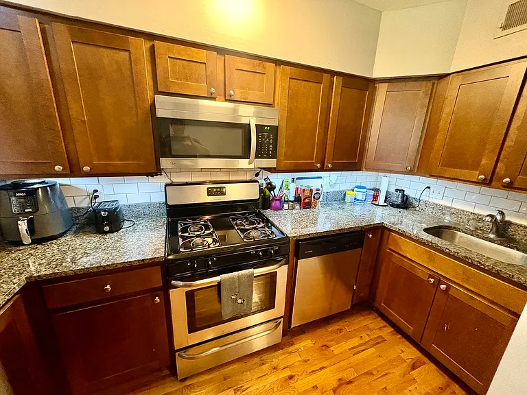 833 Sudbury Dr #7 — Photo 7