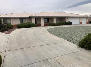 12563 Sarsi Ct, Apple Valley, CA 92308