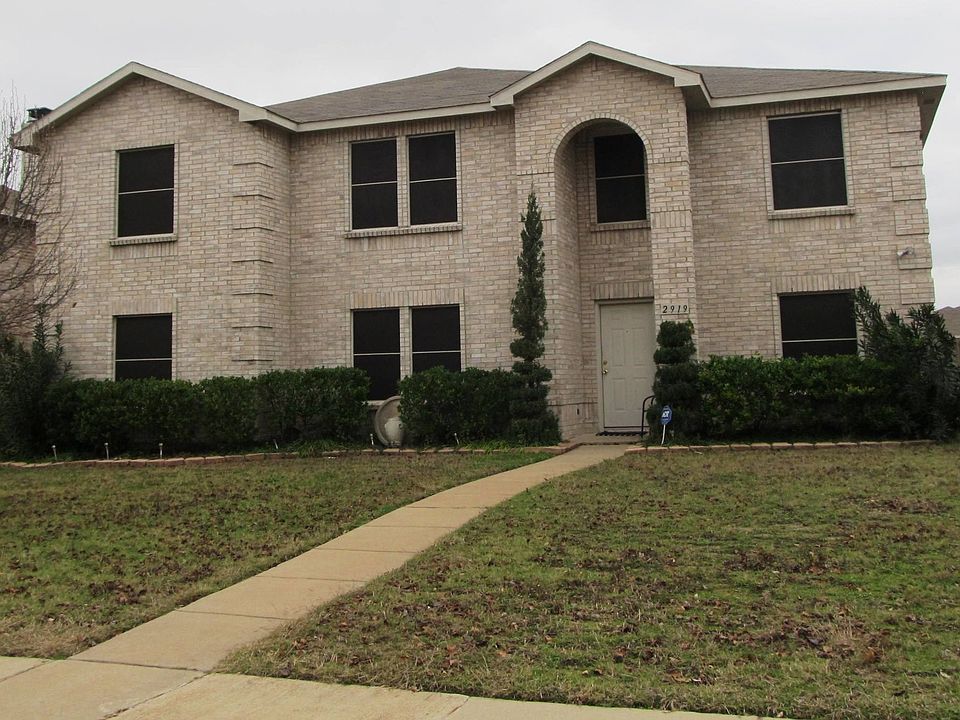 1st image of 2919 Crimson Clover Dr