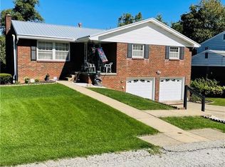 312 Woodstone Dr, Pittsburgh, PA