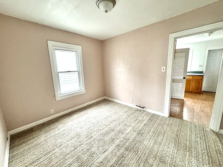 439 E Weber St #A — Photo 3