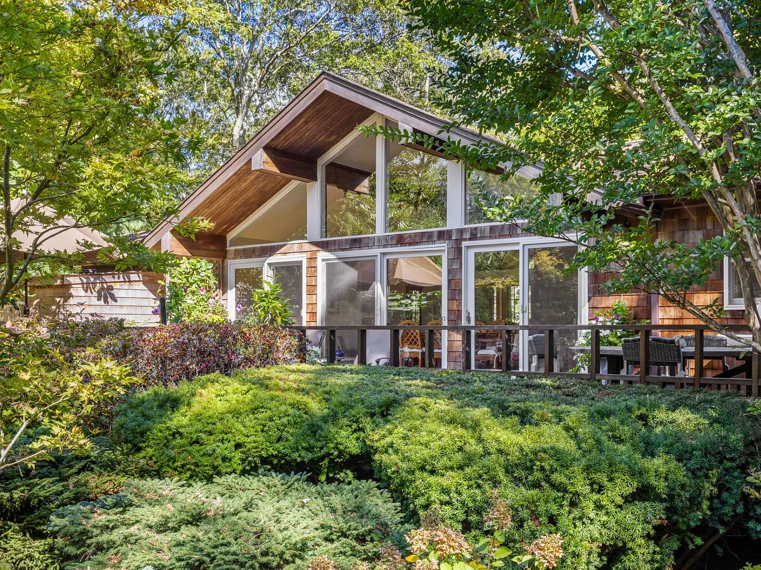 Charming Arts & Crafts Retreat with Heated Pool & Lush Grounds — Photo 2