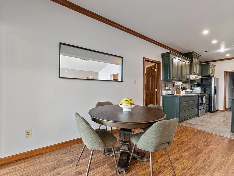 7724 Golfhill Dr — Photo 30