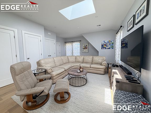 3rd image of 51 Fairbanks St #3