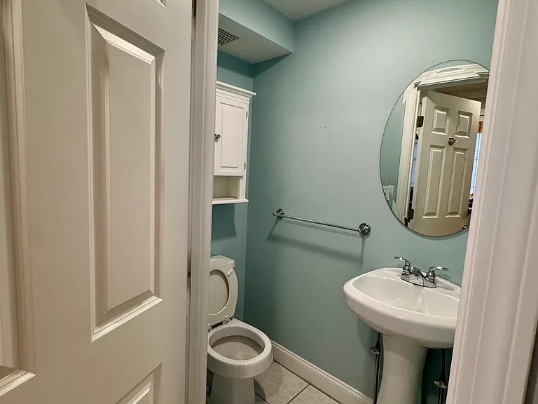 111 Hammond St #2 — Photo 10