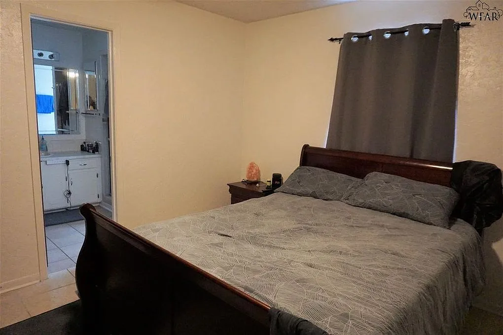 3 bed, 1360 sqft, $650 — Photo 3