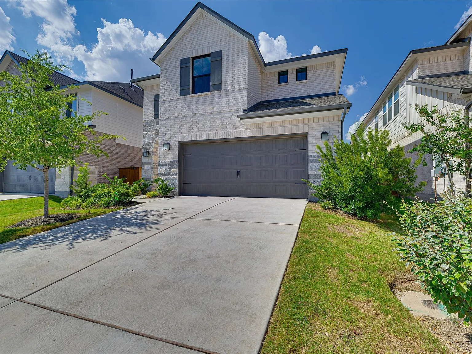 5 bed, 3.0 bath, $3,200 — Photo 4