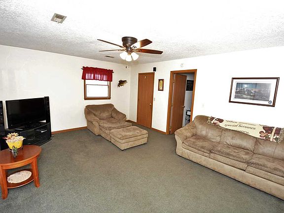 5th image of 4013 N Meadow Lark Ln