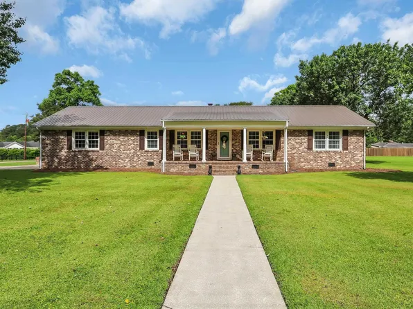 312 S Poplar Ave., Andrews, SC 29510