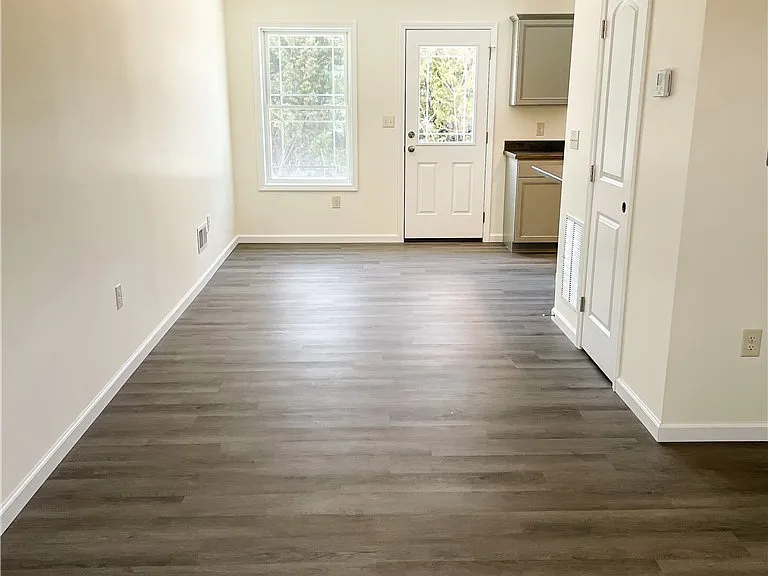5553 W Main St #9 — Photo 4