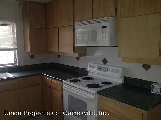 1st image of 1518 NW 19th St