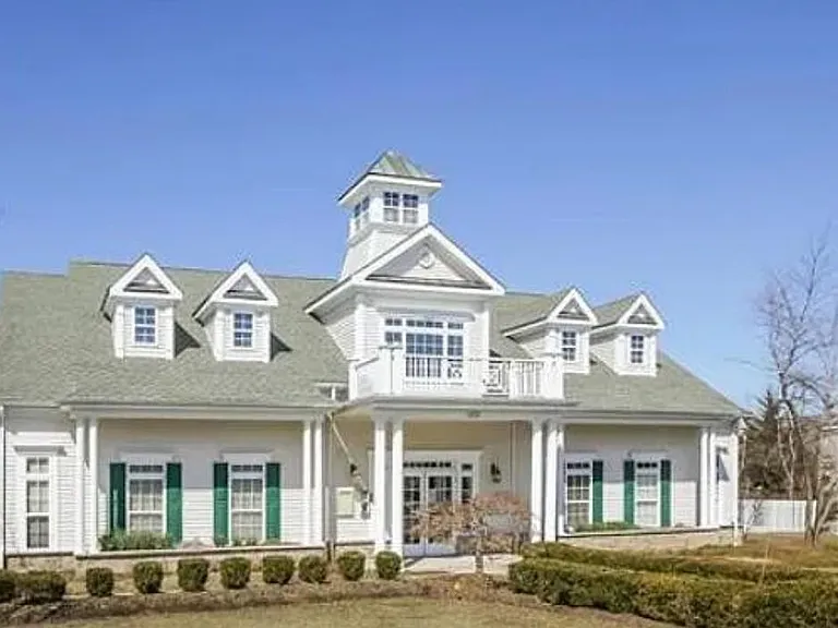 1115 Old Course Ln — Photo 13